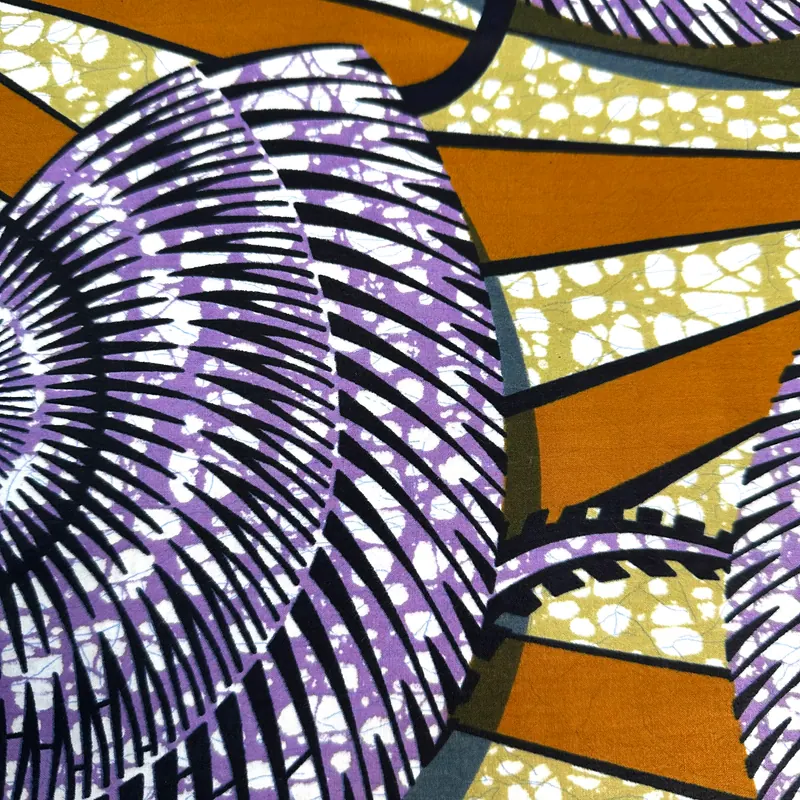 Estampado com órbitas âmbar — Âmbar, violeta e marfim