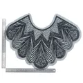 Applique d’encolure éventail noir — 1