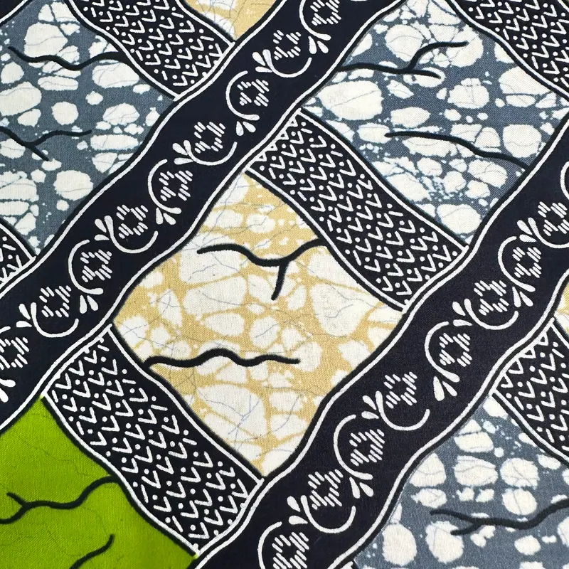 Tecido wax com losangos verde-azeitona — Verde-azeitona, marfim e preto