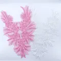 Applique d’encolure botanique rose — 20